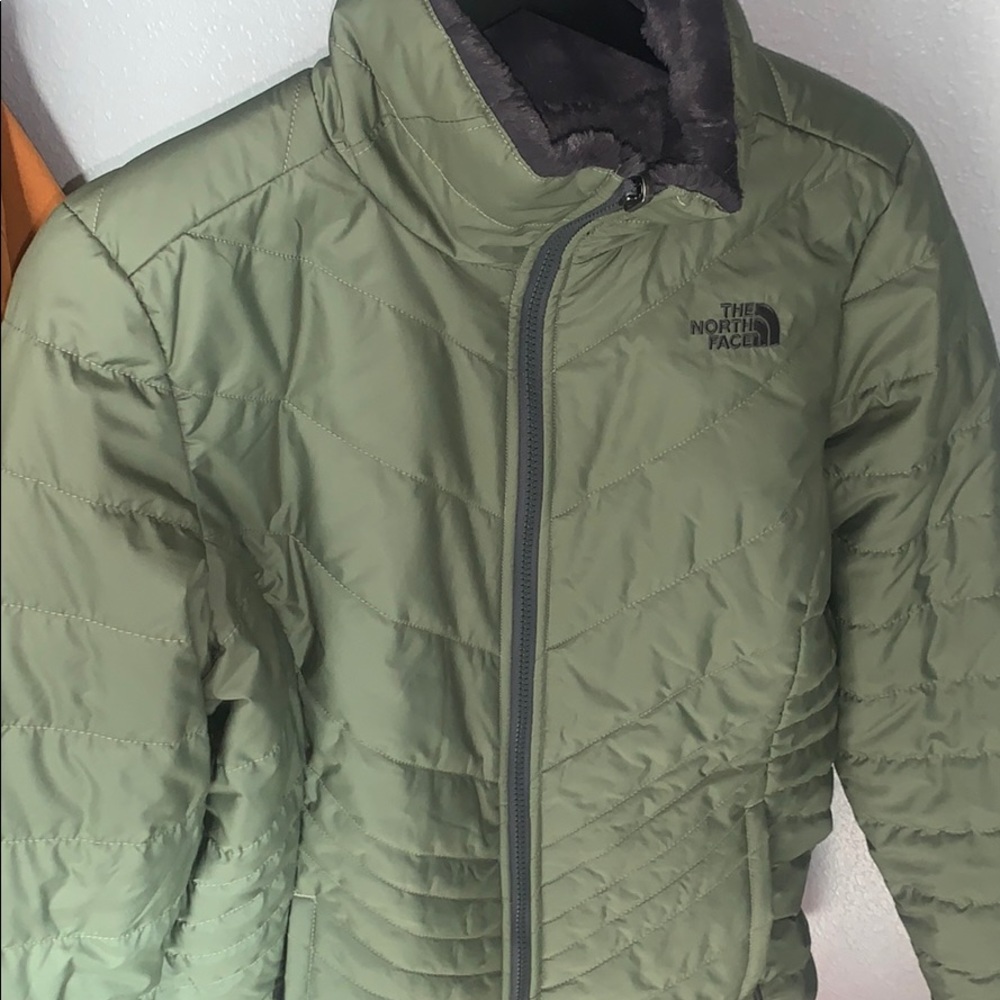 NWT NORTHFACE REVERSIBLE FLEECE JACKET